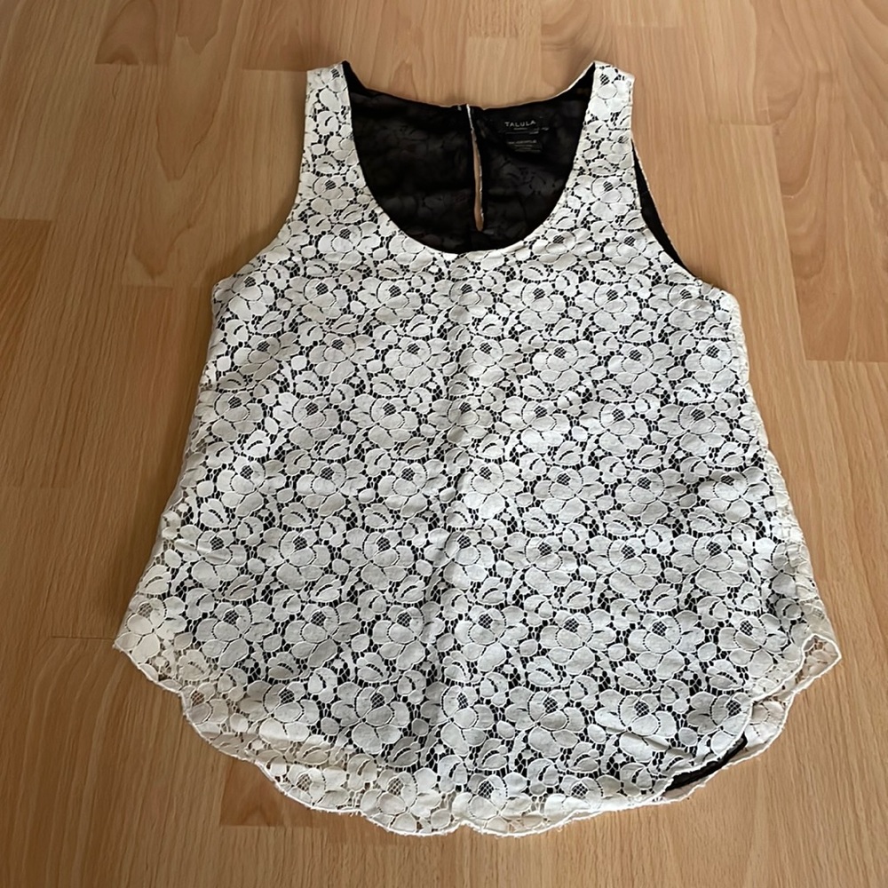 Talula sleeveless top, xs